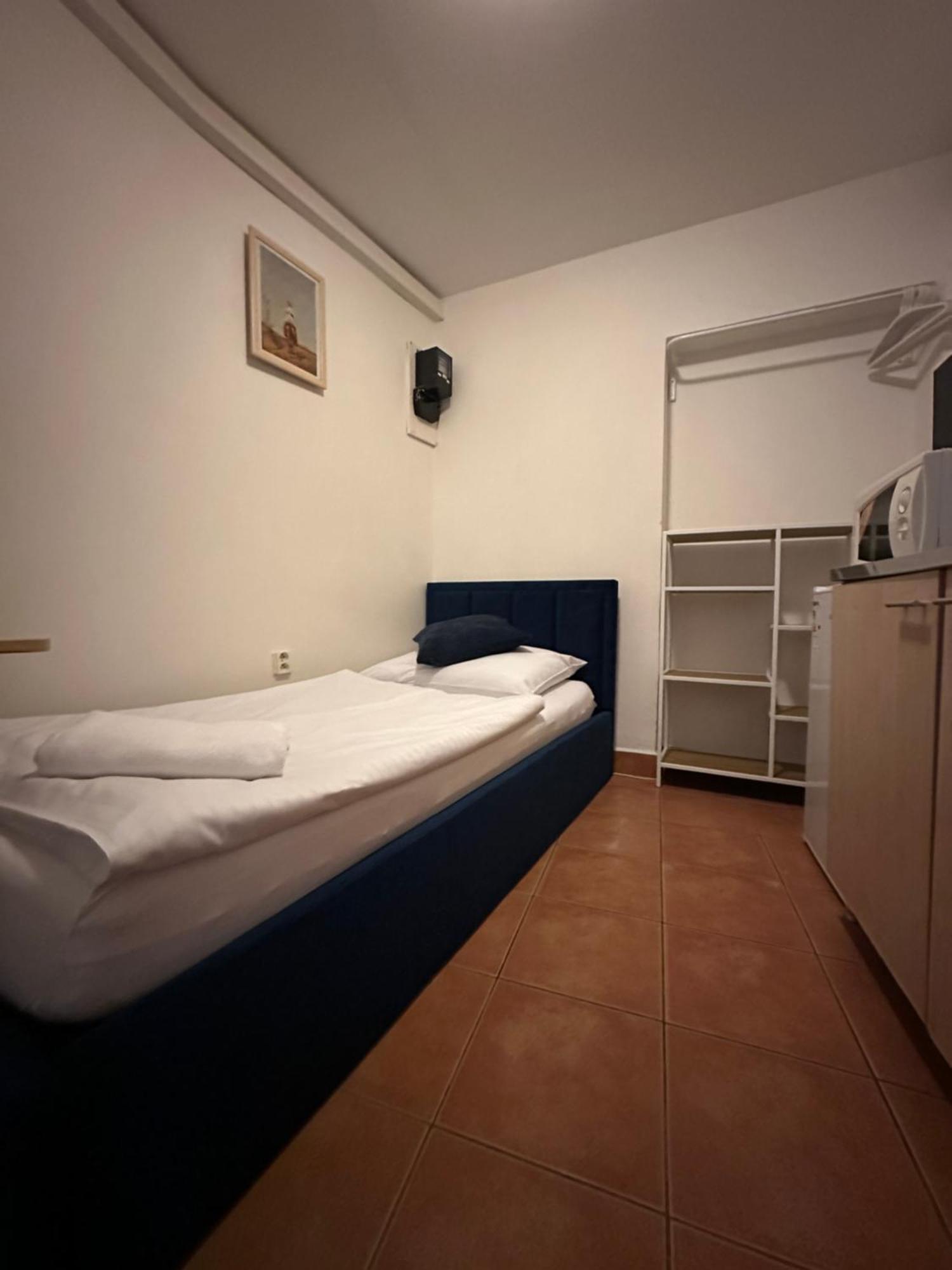 P4D Room Ceske Budejovice Bagian luar foto